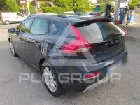 2017 Volvo V40