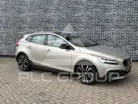 2017 Volvo V40