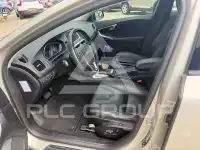 2017 Volvo V40