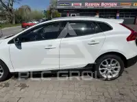 2017 Volvo V40