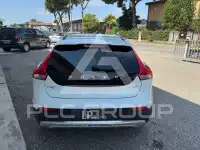 2017 Volvo V40