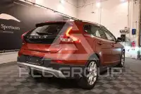 2017 Volvo V40