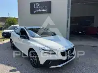 2017 Volvo V40