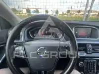 2017 Volvo V40