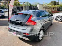 2017 Volvo V40