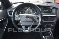 2017 Volvo V40