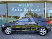 2017 Volvo V40