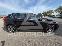 2017 Volvo V40