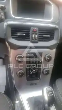 2017 Volvo V40