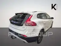 2017 Volvo V40