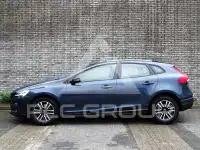2017 Volvo V40