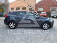 2017 Volvo V40