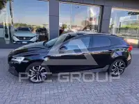 2017 Volvo V40