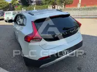 2017 Volvo V40