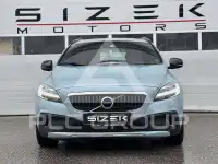 2017 Volvo V40
