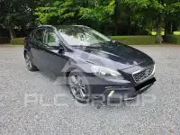2017 Volvo V40