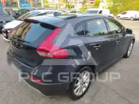 2017 Volvo V40