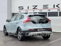 2017 Volvo V40