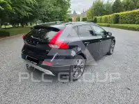 2017 Volvo V40