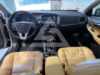 2017 Volvo V40