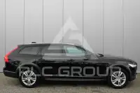 2017 Volvo V90