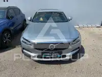 2017 Volvo V90