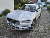 2017 Volvo V90