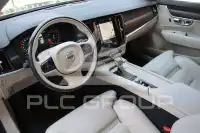 2017 Volvo V90