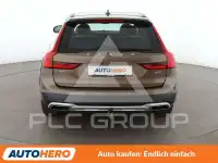 2017 Volvo V90