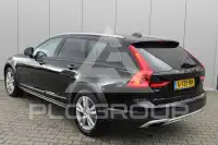 2017 Volvo V90