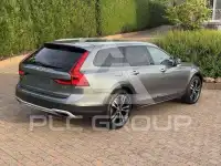 2017 Volvo V90
