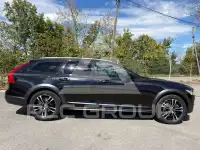 2017 Volvo V90