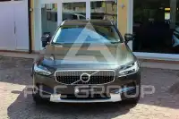 2017 Volvo V90