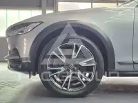 2017 Volvo V90