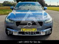 2017 Volvo V90