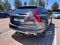 2017 Volvo V90