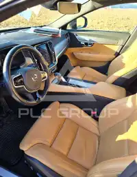 2017 Volvo V90