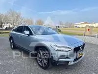 2017 Volvo V90