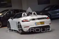 2017 Porsche 718