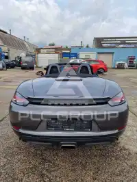 2017 Porsche 718
