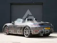 2017 Porsche 718