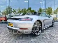 2017 Porsche 718