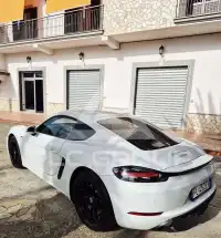 2017 Porsche 718