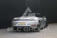 2017 Porsche 718
