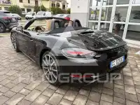 2017 Porsche 718