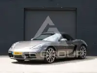2017 Porsche 718