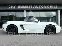2017 Porsche 718