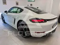 2017 Porsche 718