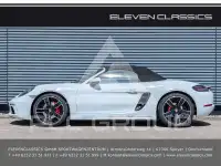 2017 Porsche BOXSTER