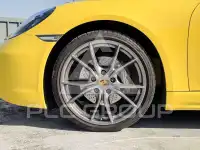2017 Porsche Cayman